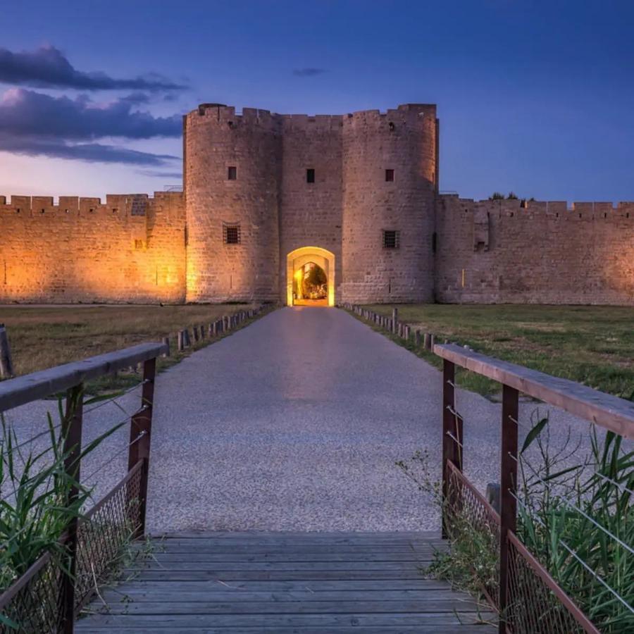 Appartement Centre Village, Clim Et Parking Gratuit Aigues-Mortes Esterno foto