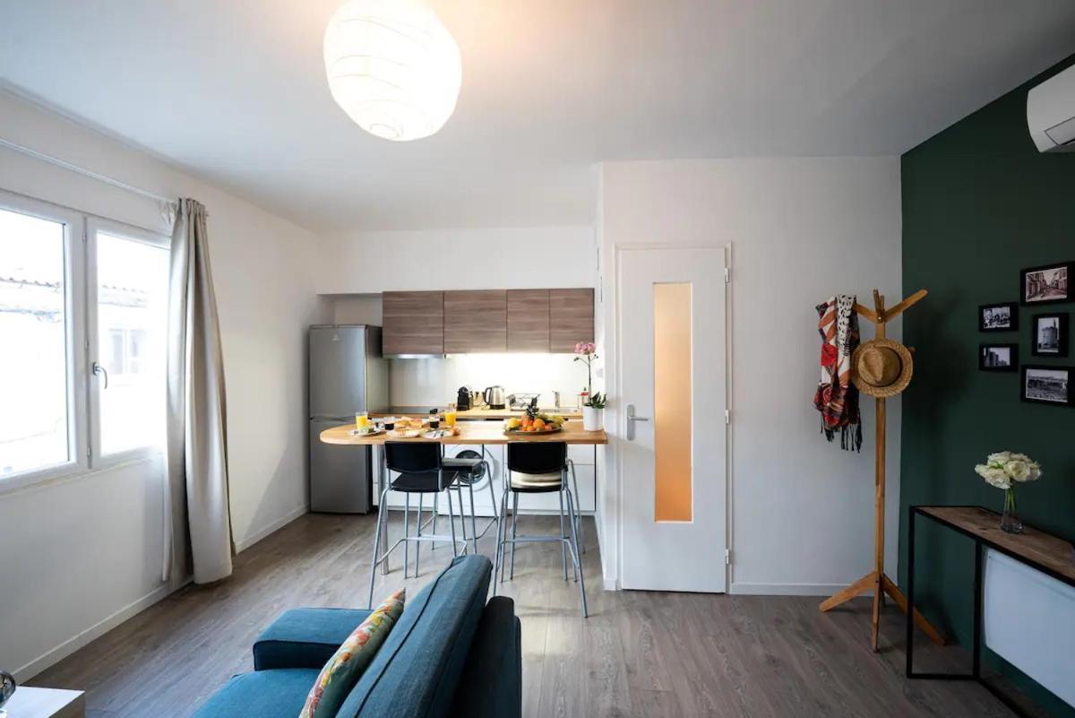 Appartement Centre Village, Clim Et Parking Gratuit Aigues-Mortes Esterno foto